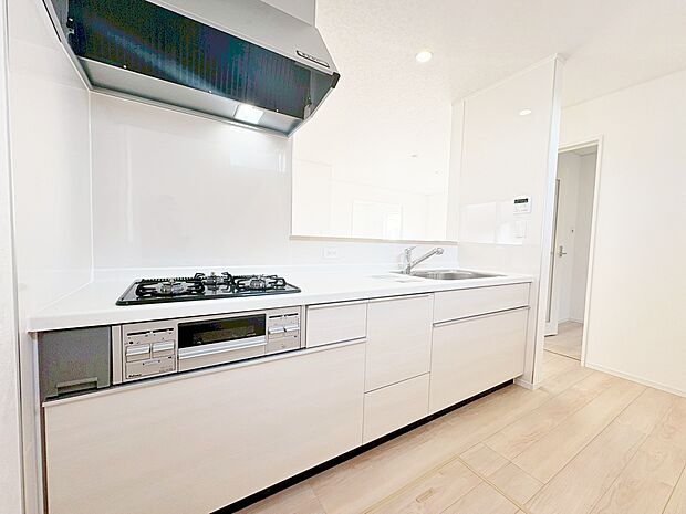 くつろぐ方とお料理をされる方の一体感を重視した設計。