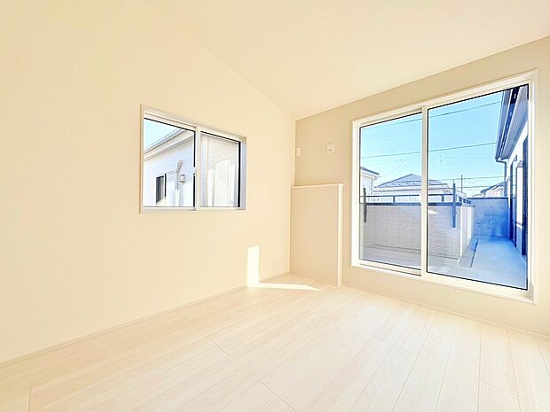 ゆったりとした休息と癒しを提供してくれる空間があります。