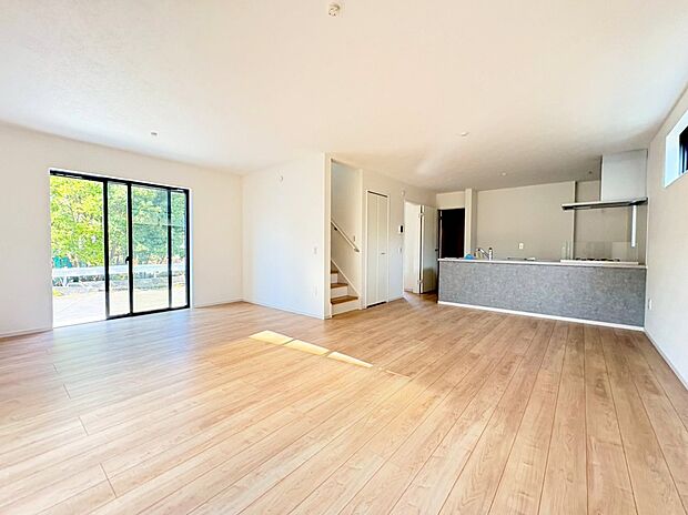 リビングの一角には多用途に使えるコンセプトルームを備えました。