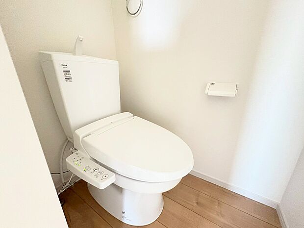 白を基調としたシンプルながらも落ち着くデザイン。