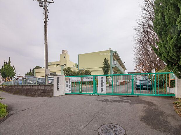 指扇小学校まで約750m