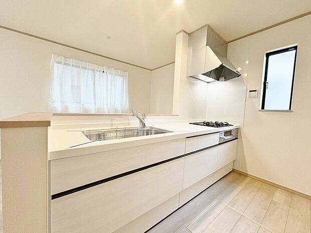 ホワイトを基調にした清潔感のあるデザイン。