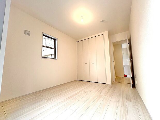 充実した生活は伸びやかな居室空間から始まります