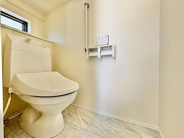 洗浄便座はいつでも快適に、清潔にご使用いただけます。