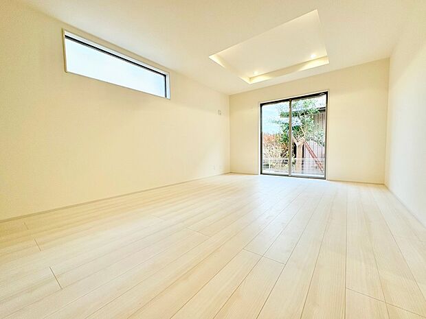 開放的な空間は心地よい光と風に満ち溢れます。