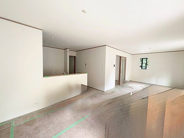 ご家族がくつろげる明るく広い空間が確保できました。(令和7年9月 撮影)