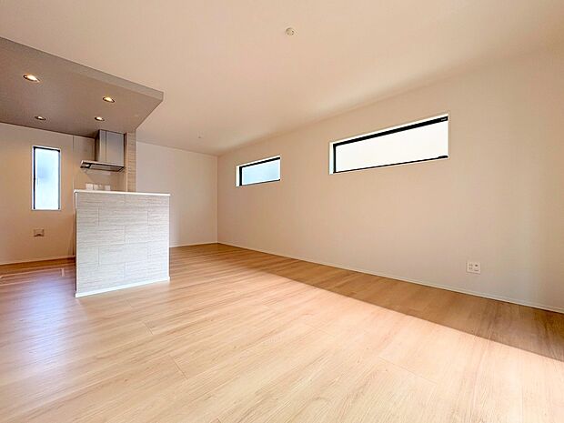 住む人の暮らしを心地よく彩り、愛着の深まるリビング空間へ。