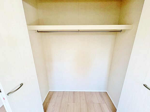 各お部屋にしっかりと収納スペースを設けてあります。