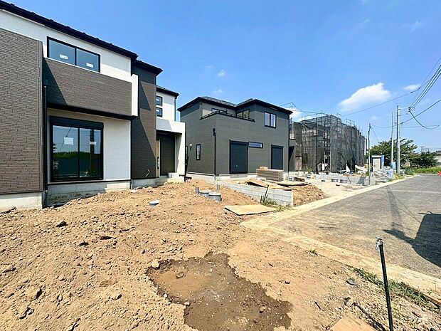 敷地広々54坪。WIC2ヶ所あり、豊富な収納も魅力。(令和7年8月 撮影)