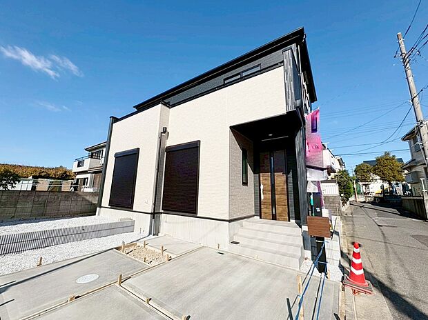 敷地面積44坪、南向きの陽当たり良好なお住まいです。(令和7年11月 撮影)