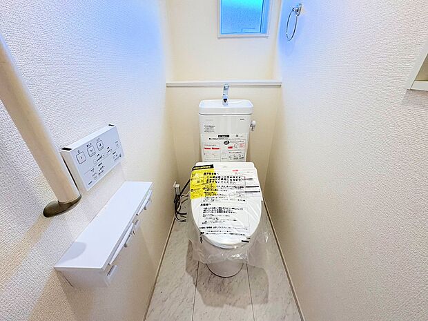 各階にトイレを完備しています。