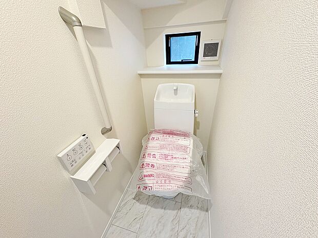 洗浄便座はいつでも快適に、清潔にご使用いただけます。