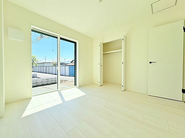 「空間が織り成す一つ先の住み心地」を雰囲気から演出。