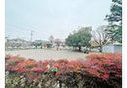 せせらぎ公園まで約17m