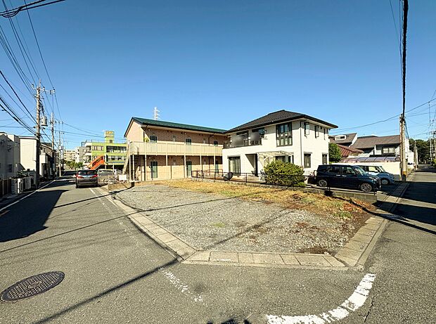 ここに住まう方へ余すこと無く太陽の恵みを届けられるように。(令和7年9月 撮影)