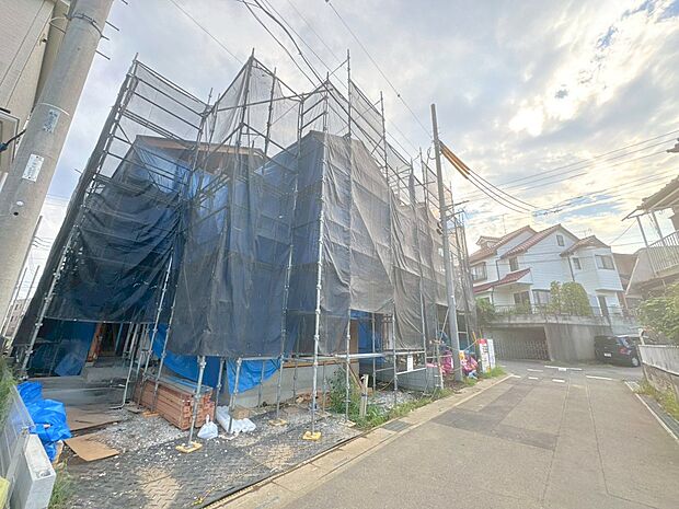 風格と同時に遊び心を感じさせる個性の光るデザインが素敵です。(令和7年9月 撮影)