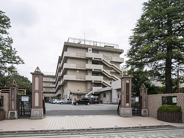原山中学校まで約190m