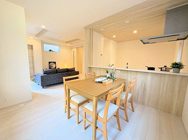 食事の時間がより楽しく温かいものになるでしょう。