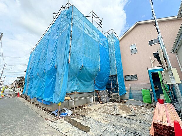 約18帖＋4帖の広々LDKは使い勝手の良い間取りです。(令和7年9月 撮影)