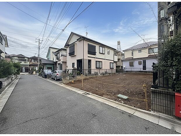 パントリーやストレージルームなど豊富な収納も魅力。(令和7年9月 撮影)