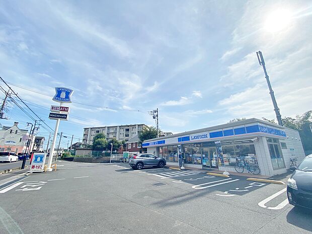 ローソン さいたま大谷口店まで約335m