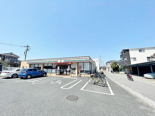 セブンイレブン川口芝下3丁目店まで約600m