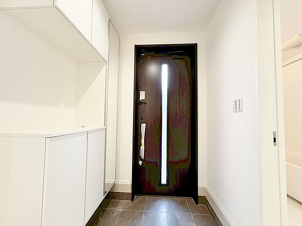 シンプルな清潔感の中にも少しのお洒落感が欲しいものです。