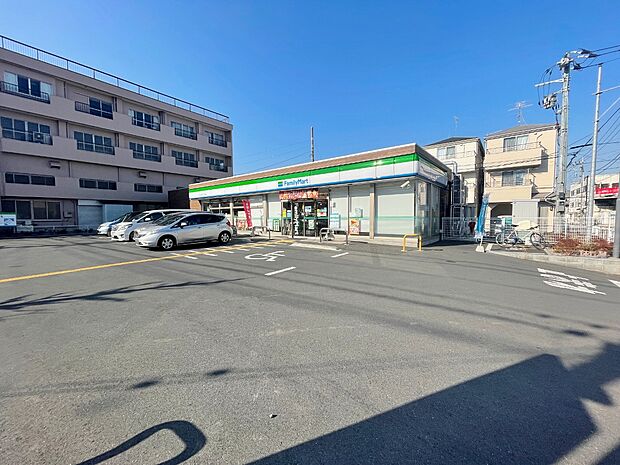 ファミリーマート 川口芝下一丁目店まで約350m