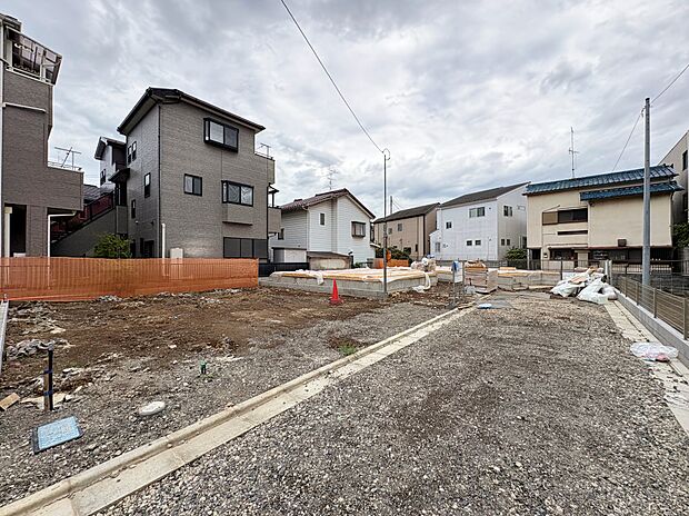 通風・採光にも優れ、心地よい光と風があふれています。(令和7年8月 撮影)