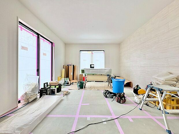 17．75帖のLDKはくつろぐ方とお料理をされる方の一体感を重視した設計です。(令和7年10月 撮影)