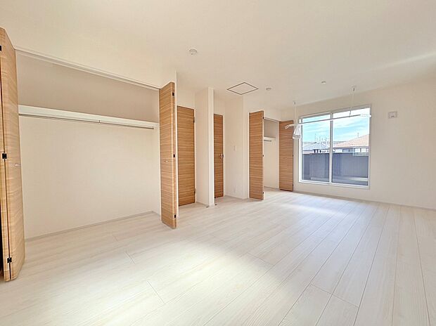 将来的に二つの部屋にアレンジできるフレキシブルルーム。