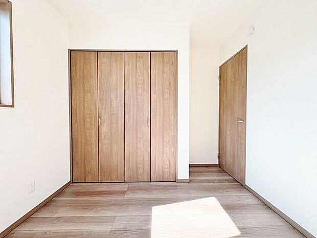 家具やレイアウトでお好みの空間を創り上げられます。