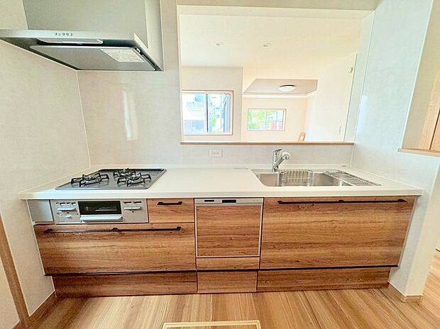 食洗機を備え、毎日の家事の時短を叶えます。