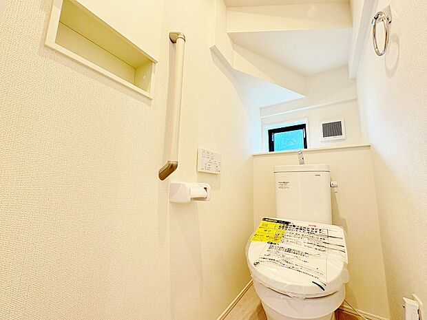 各階にトイレを完備しています。