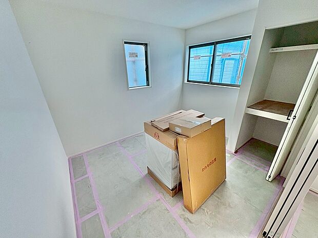 充実した生活は伸びやかな居室空間から始まります。(令和7年9月 撮影)