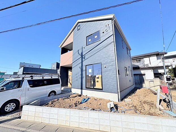 全居室2面採光。多用途に使えるロフト付き。(令和8年1月 撮影)