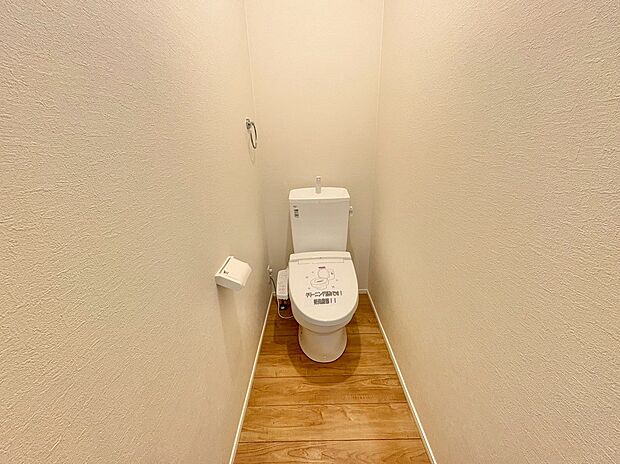 洗浄便座はいつでも快適に、清潔にご使用いただけます。