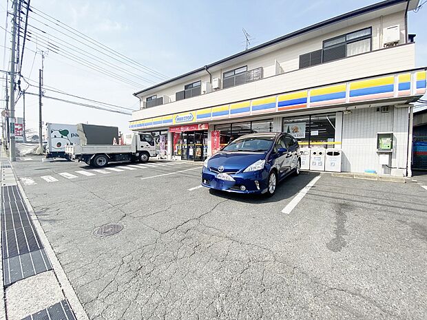 ミニストップ大宮内野本郷店まで約900m