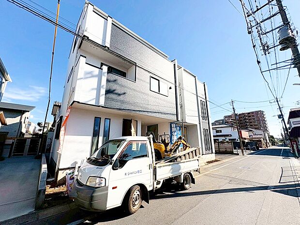 19．9帖のLDKはくつろぐ方とお料理をされる方の一体感を重視した設計です。(令和7年11月 撮影)