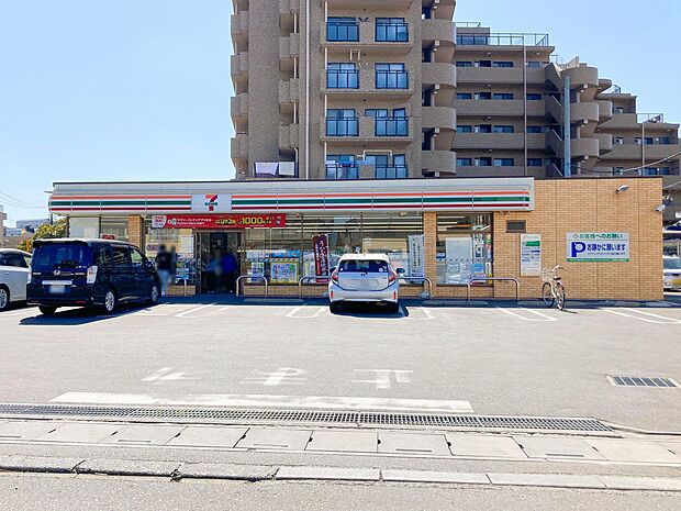 セブンイレブン大宮櫛引1丁目店まで約260m