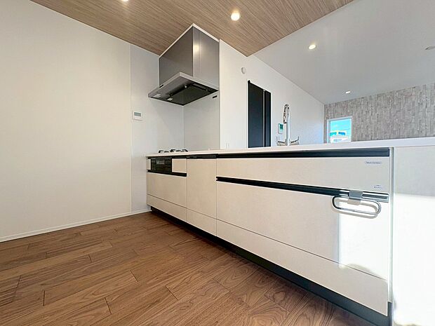 ホワイトを基調にした清潔感のあるデザイン。