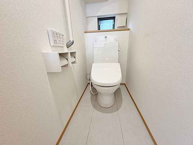 各階にトイレを完備しています。