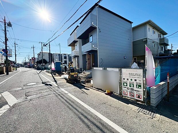 機能的な収納を豊富に設けた設計。(令和7年12月 撮影)