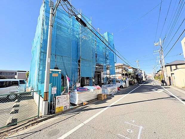 生活便利な住環境。全てを凝縮した珠玉の「住まい」を堪能して下さい。(令和7年11月 撮影)