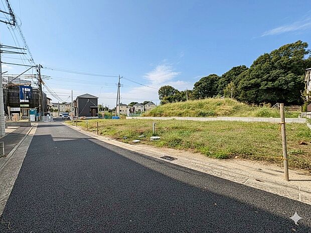 家族の荷物を収納できるファミリークロークを設けました。(令和7年10月 撮影)