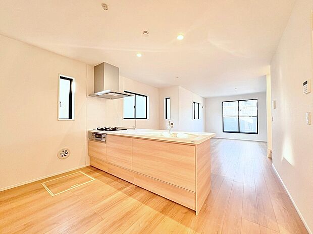 素敵なリビングでご家族の一家団欒を心ゆくまでお楽しみください。