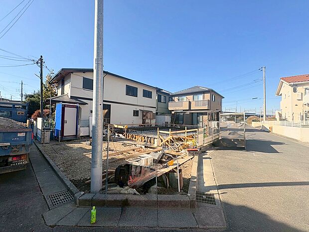 建物の居住性に拘った邸宅は「安らぎ」と「快適」を実現。(令和7年11月 撮影)