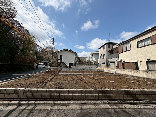 ここに住まう方へ余すこと無く太陽の恵みを届けられるように。(令和8年3月 撮影)