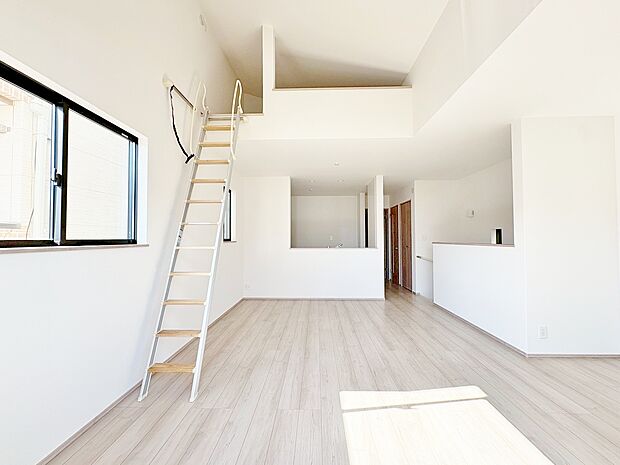 ロフト付きで開放感溢れるＬＤＫです。