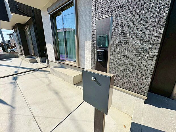 ワンランク上の装いで訪問された方を迎えます。